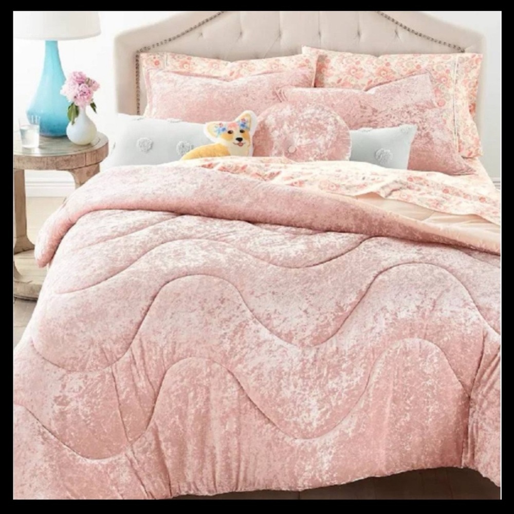 MARTHA STEWART WHIM Velvet Wave 3 Piece Full / Queen Comforter Set